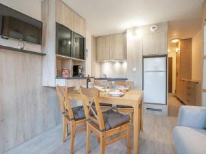 Studio Asters 314 Bâtiment A1 by Interhome
