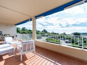 Apartment Les Mimosas-6 by Interhome