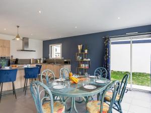 Maisons de vacances Holiday Home Villa Kerlina by Interhome : photos des chambres