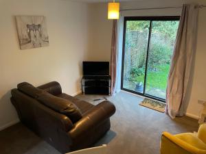 Serviced Accommodation 2 bed house III