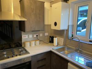 Serviced Accommodation 2 bed house III