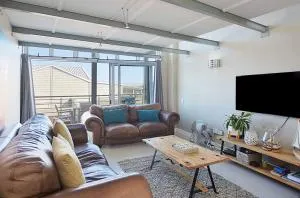 Luxury Beachfront Loft , L21 Seaside Village, Big Bay, Cape Town- 3 bedroom - Big Bay