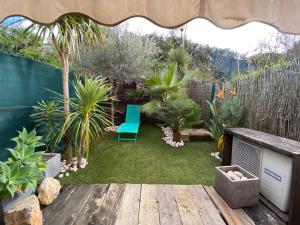 Maisons de vacances Mazet de vacances en duplex avec jardin acces piscine proche de Saint Tropez : photos des chambres