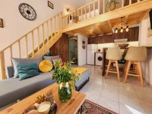 Luxury Loft Apartment Vivian - Perivóla