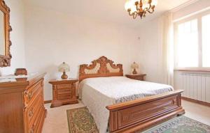 Villa Las Palmas by Nicola Real Estate