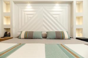 Standard Double or Twin Room with Garden View