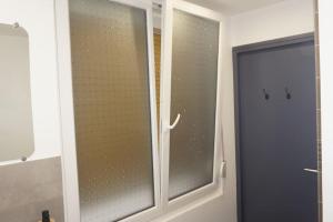 Coquet STUDIO TOUT ÉQUIPÉ CENTRE VILLE WIFI 2PERS