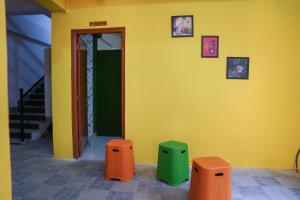Hotel Yellow Bells
