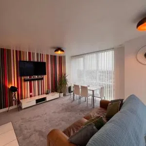 K D Tower Lux Apartment - Bovingdon