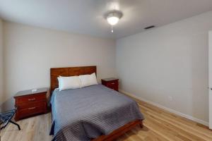 Gator Pool and Hot Tub House -1.5 miles to Stadium