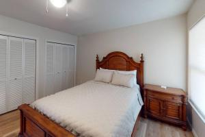 Gator Pool and Hot Tub House -1.5 miles to Stadium