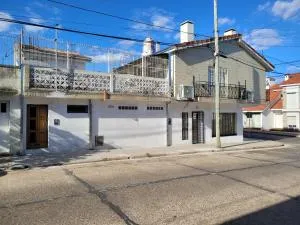 Lo de Mulata - Amplia Casa Céntrica en Planta Alta - Concordia