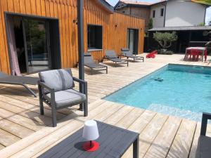 Villas Nanie - Villa centre-ville, piscine, wifi - La Teste de Buch : photos des chambres