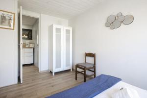 Chalets Nice chalet with garden near the beach in Labenne - Welkeys : photos des chambres