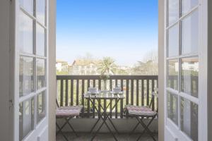 Appartements Charming studio with balcony and parking - Hendaye - Welkeys : photos des chambres