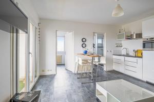 Appartements Nice and modern flat with balcony and parking in Bordeaux - Welkeys : photos des chambres