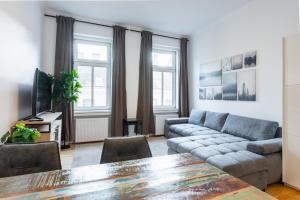 Cozy Apartment Steps Away from Wiener Stadthalle