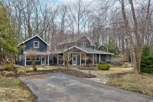 The Sanctuary at Deer Dune , Saugatuck - Douglas