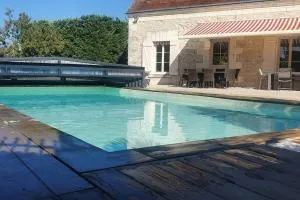 Longère avec Piscine Couverte Chauffée privative de Avril à Septembre - Le Liège