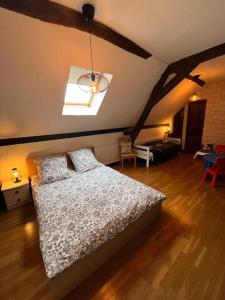Villas Longere avec Piscine Couverte Chauffee privative de Avril a Septembre : photos des chambres