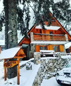 Vikendica RAJ - Turbe