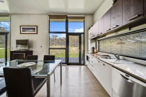 Ecocrackenback 16 Sustainable chalet close to the slopes