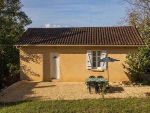 Maisons de vacances Tasteful holiday home in Marnac with garden : photos des chambres