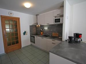 Maisons de vacances Gite Isches, 3 pieces, 5 personnes - FR-1-589-116 : photos des chambres