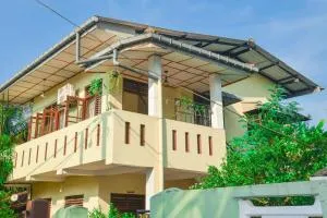 Sadina Home Stay - Dangedara