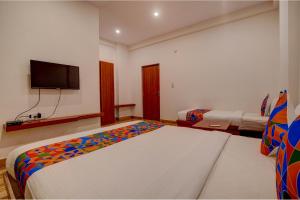 FabHotel Sri Udupi Park
