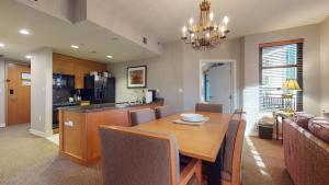 Village Monache #311 condo