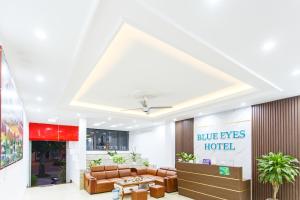 Blue Eyes Hotel