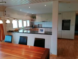 Schwellbrunn,Ferienwohnung mit Säntissicht