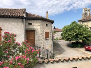 Maisons de vacances Gite la Serre - Maison de village au calme et au coeur des plus beaux sites ardechois : photos des chambres