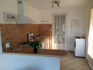 Maisons de vacances Maison de 2 chambres avec terrasse et wifi a Ajaccio a 5 km de la plage : photos des chambres
