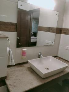 Green Lotus La Wisteria Inn