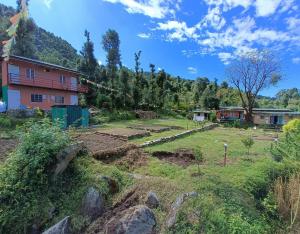 Chopta Eco Cottage & Camping
