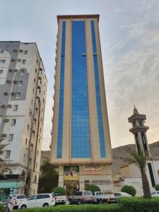 فندق سيوف الشهداء