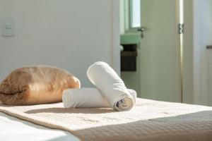 Solar de Bombinhas 202 – Localização Privilegiada e Ótimo Custo-Benefício a 30m da Praia.