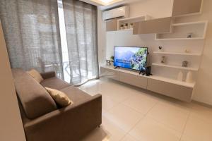Lovely Modern 1 Bedroom Apartment in San Gwann