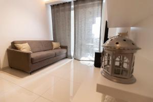 Lovely Modern 1 Bedroom Apartment in San Gwann