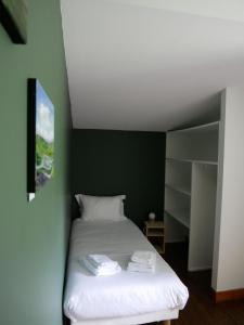 Hotels Auberge Trabenia : photos des chambres