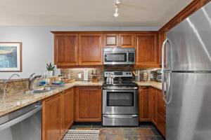 Powderhorn Lodge 209