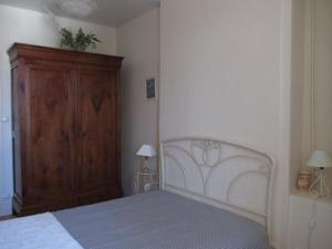 Maisons de vacances Gite Huriel, 4 pieces, 5 personnes - FR-1-489-27 : photos des chambres