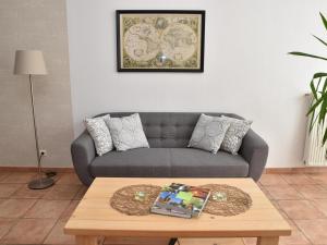 Maisons de vacances Gite Cressanges, 3 pieces, 4 personnes - FR-1-489-57 : photos des chambres