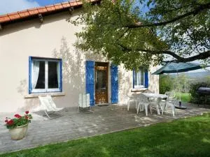Gîte Familial et Confortable avec Jardin, Cheminée et Proximité Nature - Animaux Acceptés - FR-1-489-41 - Lachaux