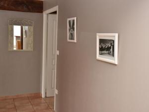 Maisons de vacances Gite Cressanges, 4 pieces, 6 personnes - FR-1-489-78 : photos des chambres