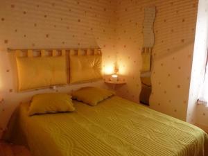Maison en pierre avec jardin, jeux enfants et animaux acceptés - FR-1-489-137