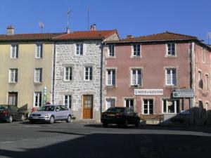 Gîte Ferrières-sur-Sichon, 4 pièces, 6 personnes - FR-1-489-191