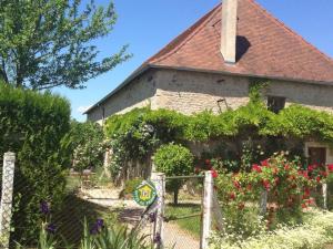 Maisons de vacances Gite Saint-Etienne-de-Vicq, 3 pieces, 4 personnes - FR-1-489-275 : photos des chambres